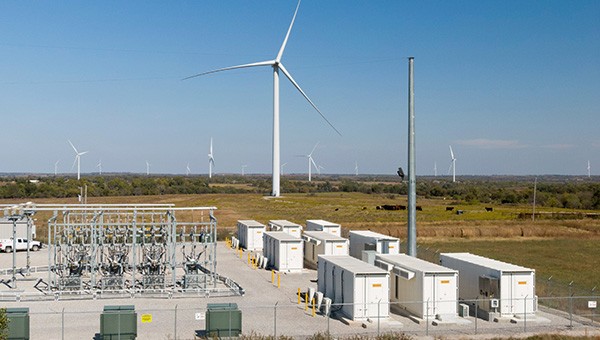 Wind turbines and battery storage at Rush Springs