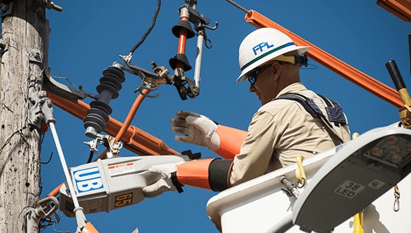 Employee installing a fault mapping prediction system